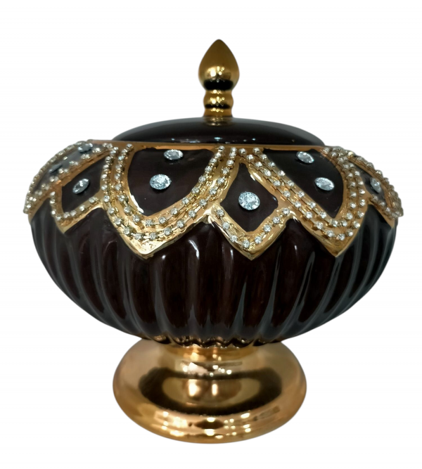 Sopera marrón