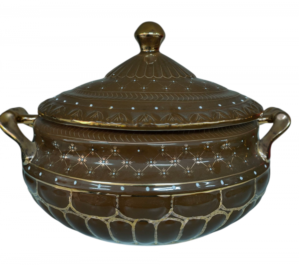 Sopera Marrón